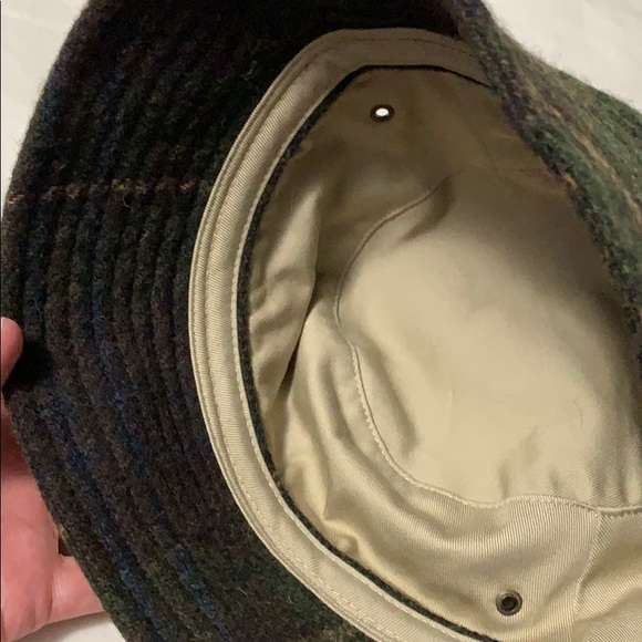 J. CREW Lambs Wool Hat - Picture 6 of 7
